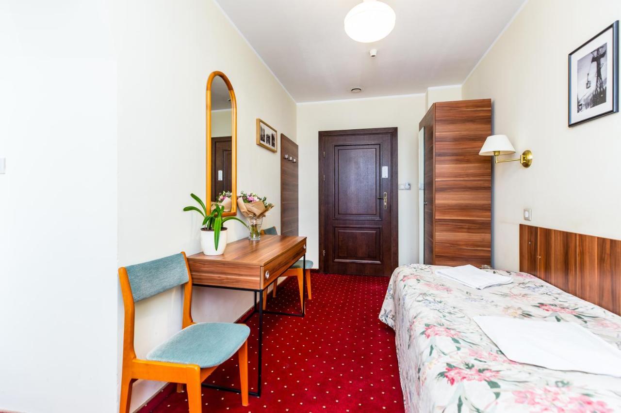 Classic Twin Room,1169415148:JPEG